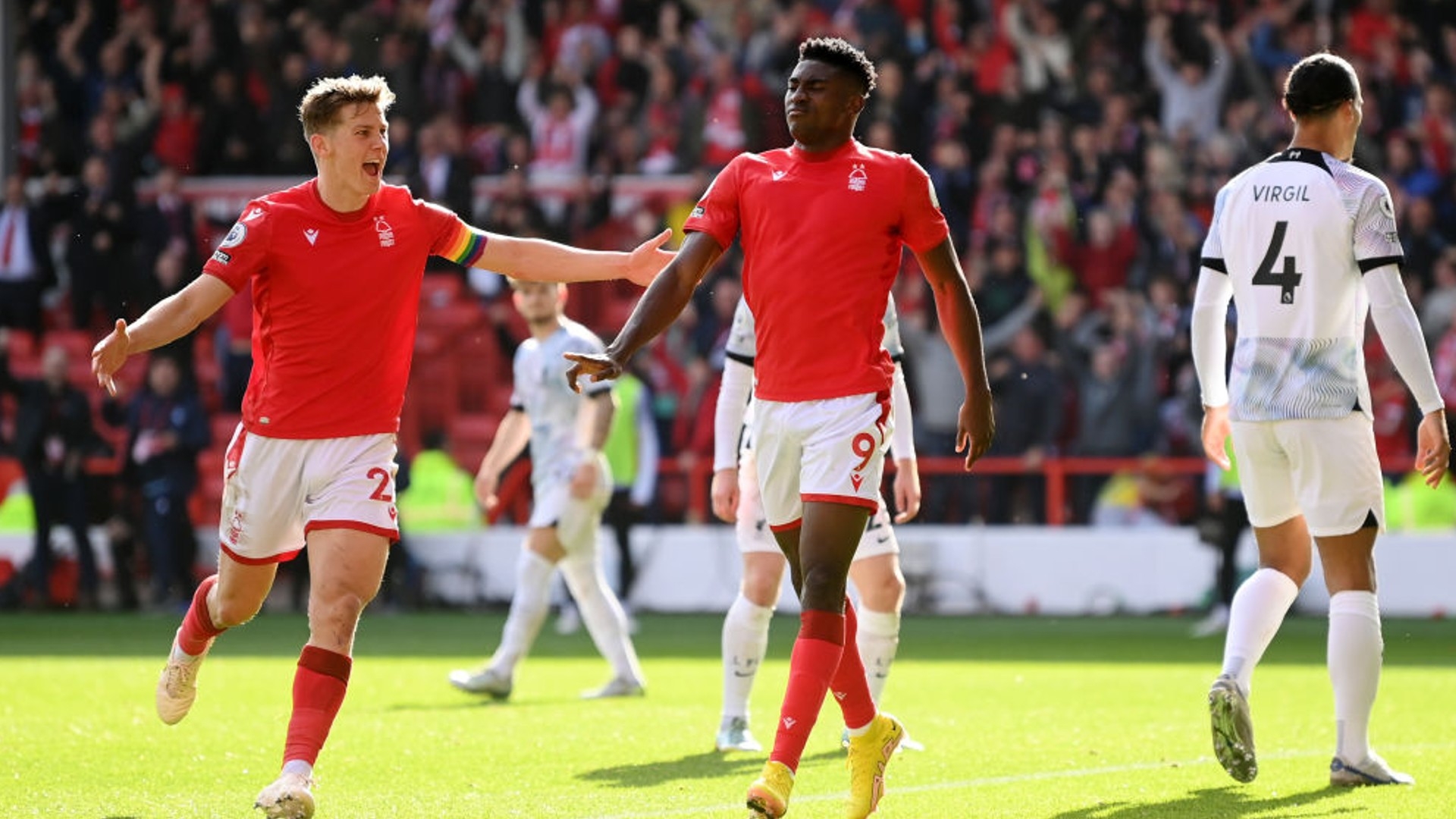 教練應安排 教練應安排